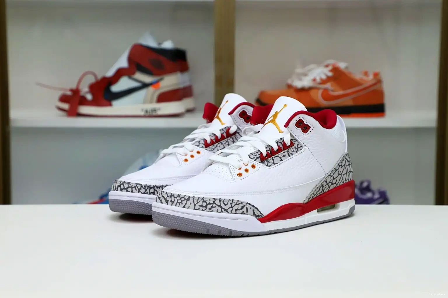 Retro Red(CT8532-126） Cardinal Jordan Air  Kimikick 3 0423
